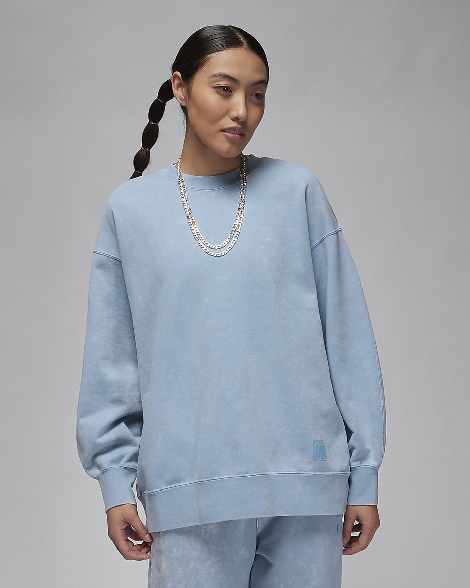 Jordan Flight Fleece Women s Washed Crew Neck Sweatshirt. Nike JP